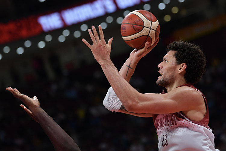 官网-委内瑞拉女子篮球队奋战，困难重重闯入决赛的简单介绍