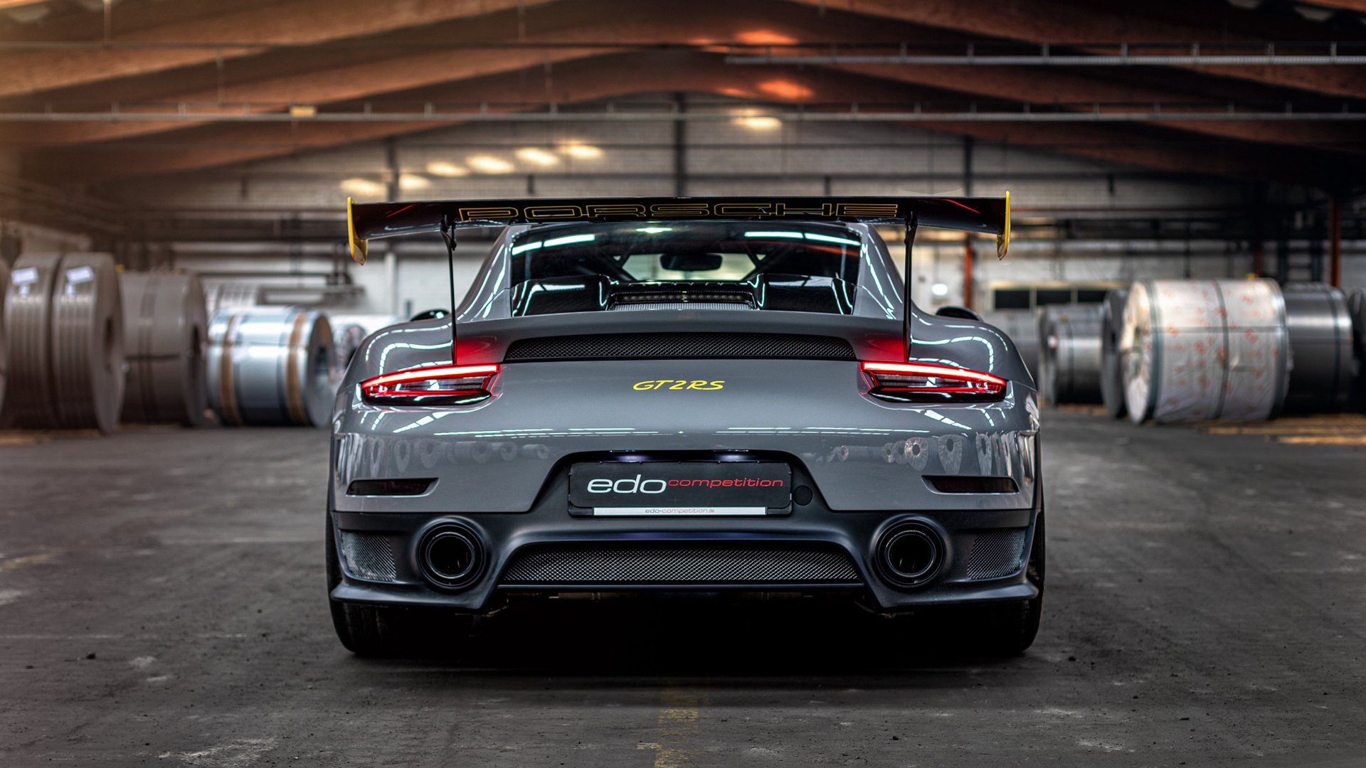 F1街道赛与欧冠之夜,精密时代的两场刀刃之舞